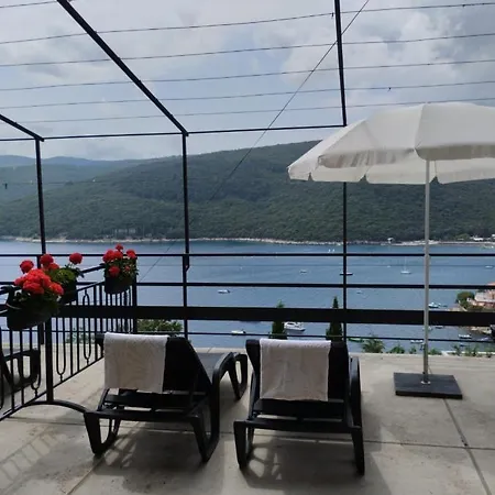 Apartmán Laura - Cozy And Affordable Rabac