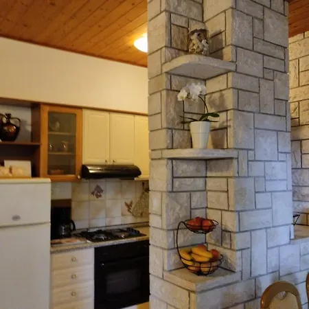 Apartment Laura - Cozy And Affordable Rabac