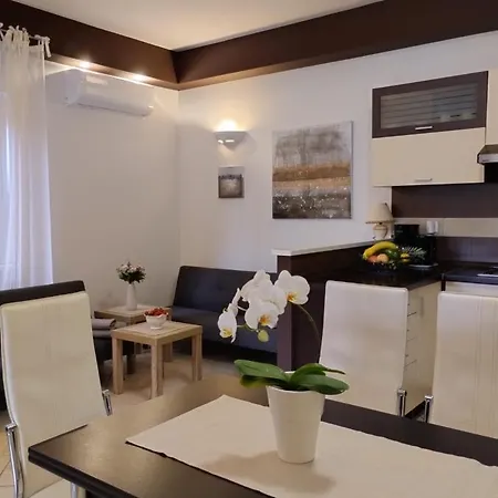 Laura - Cozy And Affordable Apartment