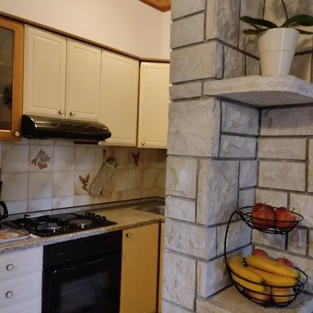 Apartment Laura - Cozy And Affordable